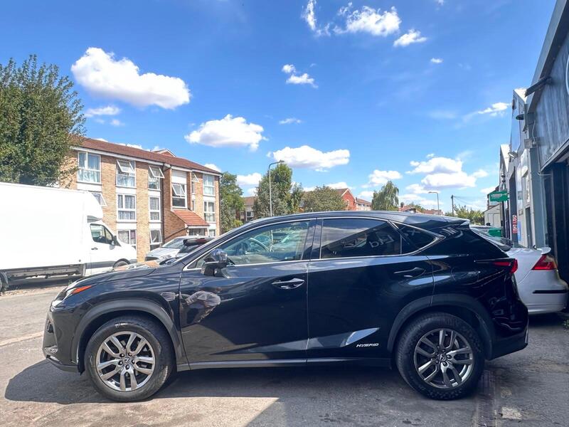 Lexus NX view 5