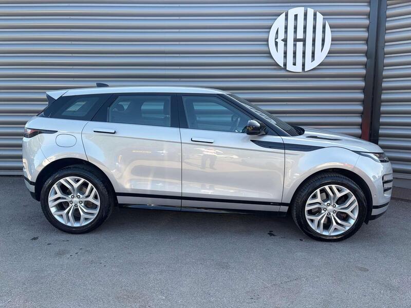 Land Rover Range Rover Evoque view 2