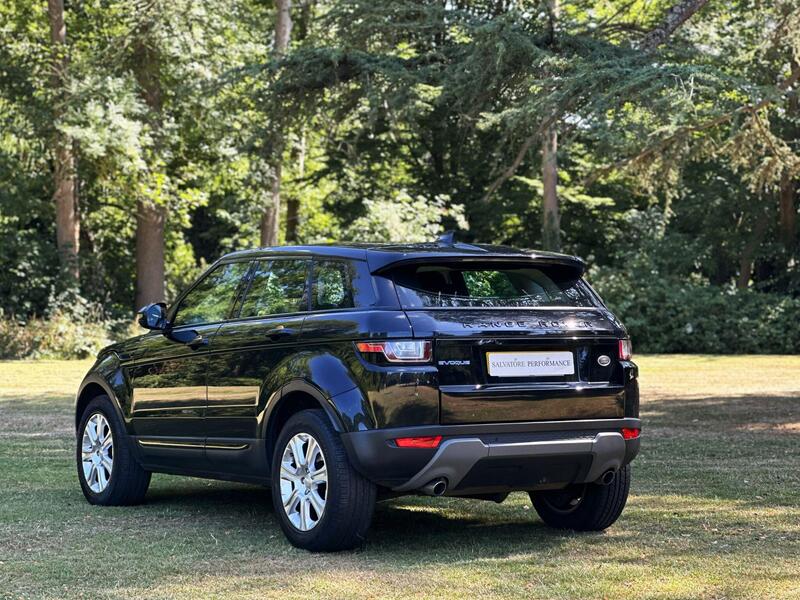 Land Rover Range Rover Evoque view 10