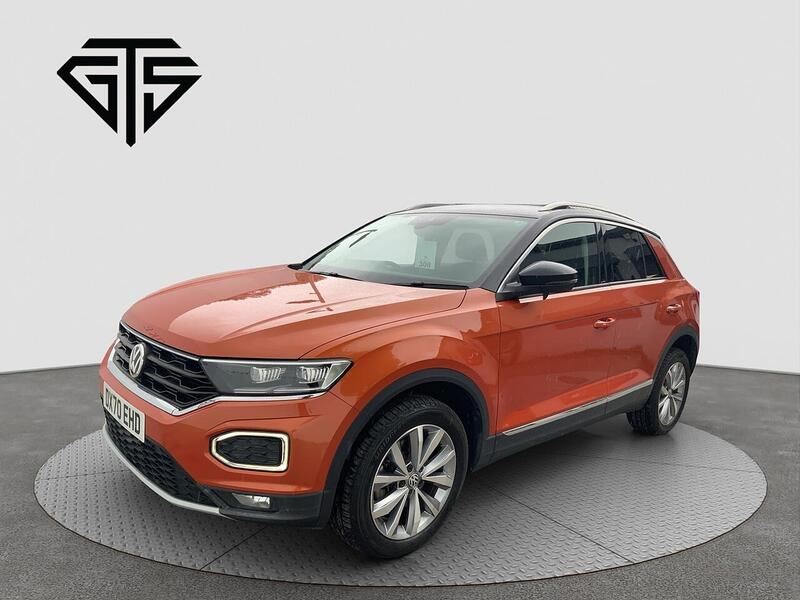 Volkswagen T-Roc view 7