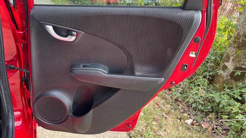 2015 Honda Jazz — photo 48