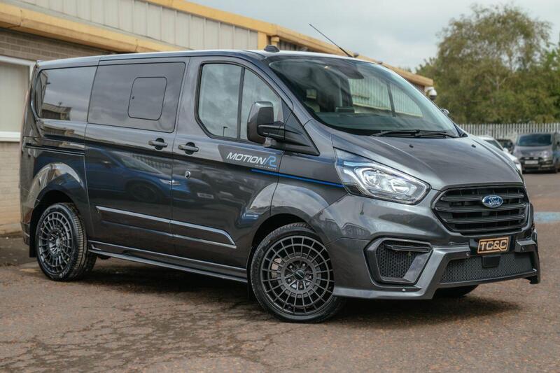 Ford Transit Custom main image