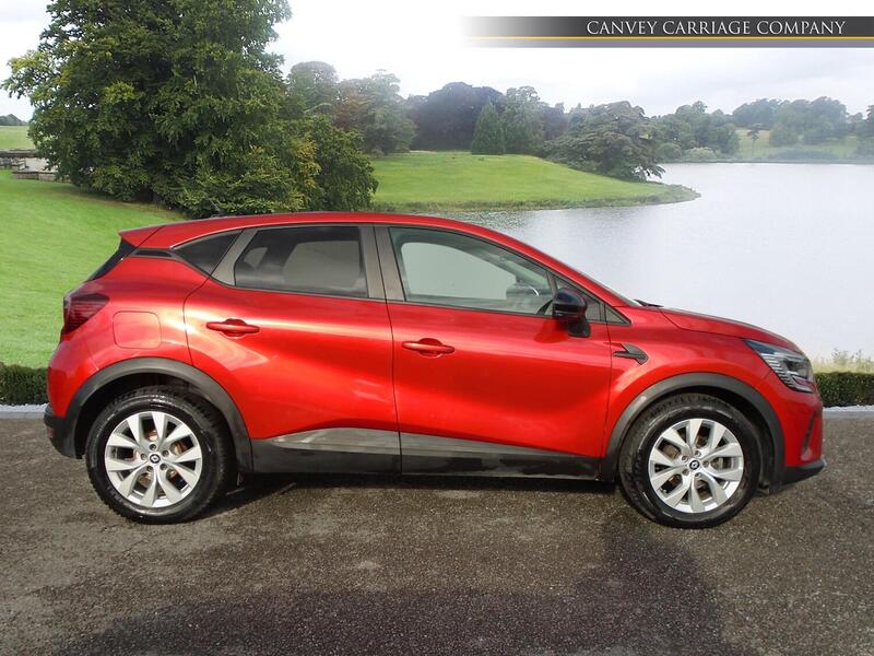 Renault Captur view 5