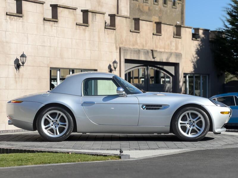BMW Z8 view 4