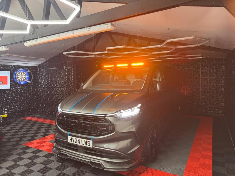 2024 Ford Transit Custom - exterior