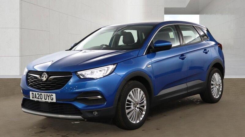 Vauxhall Grandland X view 3