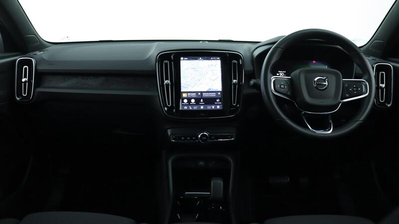 Volvo C40 view 5