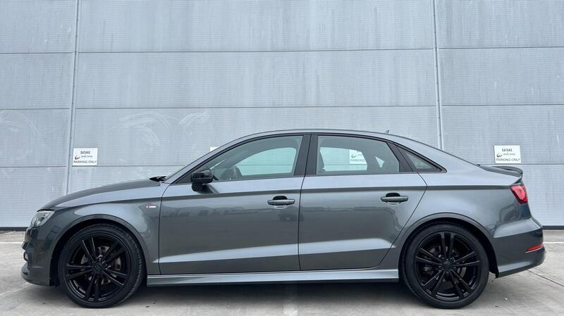 Audi A3 view 4