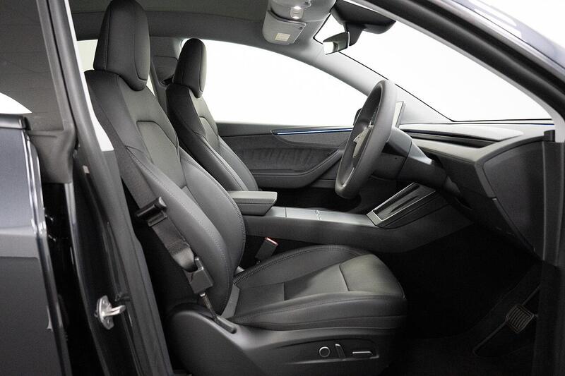 Tesla Model Y view 3