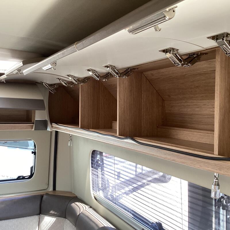Auto-Trail V-Line 610 Sport — image 32