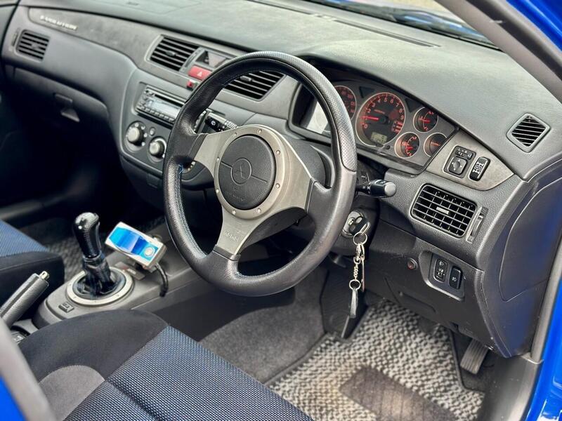 Mitsubishi Lancer view 6