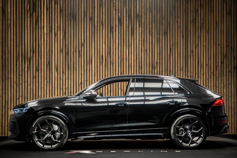 Audi Audi RSQ8 view 7