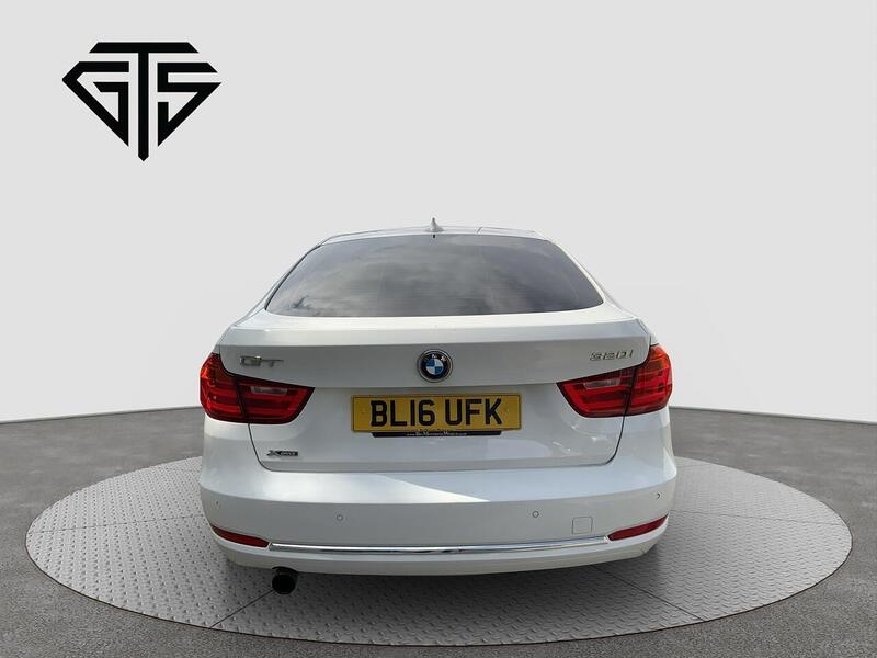 BMW 3 Series Gran Turismo view 4