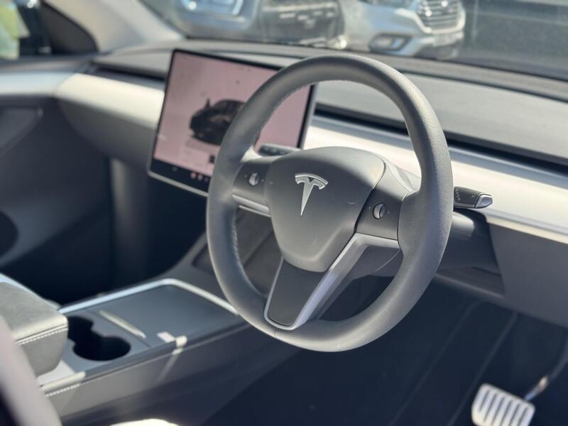 2023 Tesla Model Y - exterior