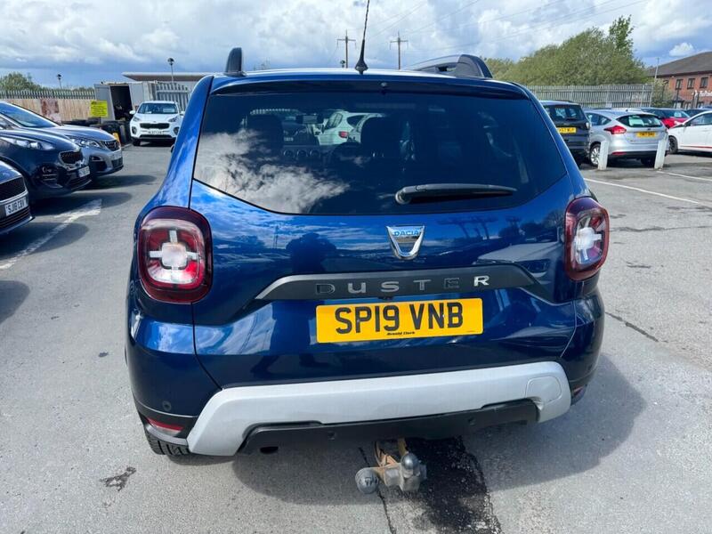 Dacia Duster view 6