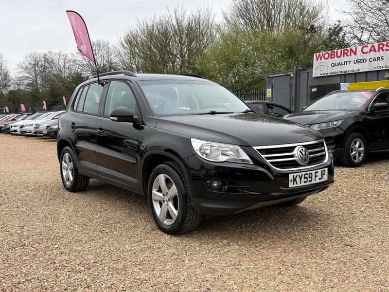 2009 Volkswagen Tiguan in Black for sale