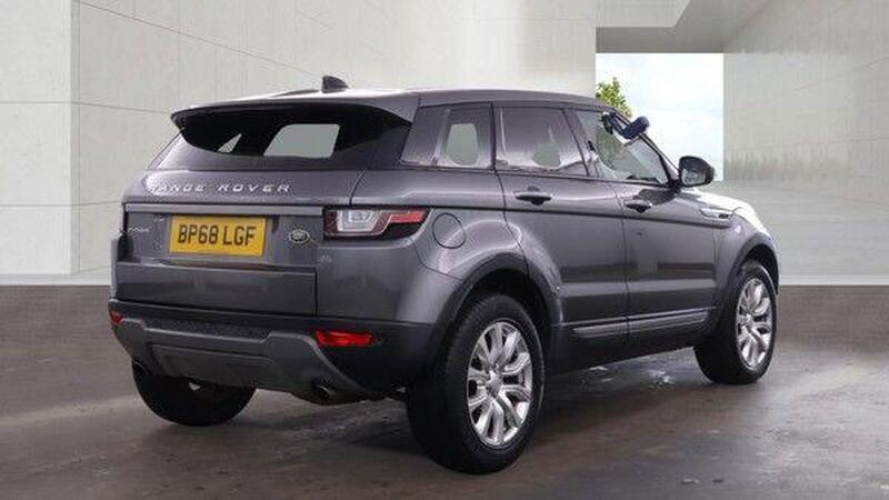 2018 Land Rover Range Rover Evoque 2.0 eD4 SE FWD Euro 6 (s/s) 5dr photo 4