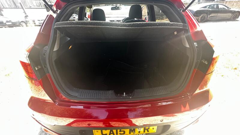 2015 Kia Rio — photo 11