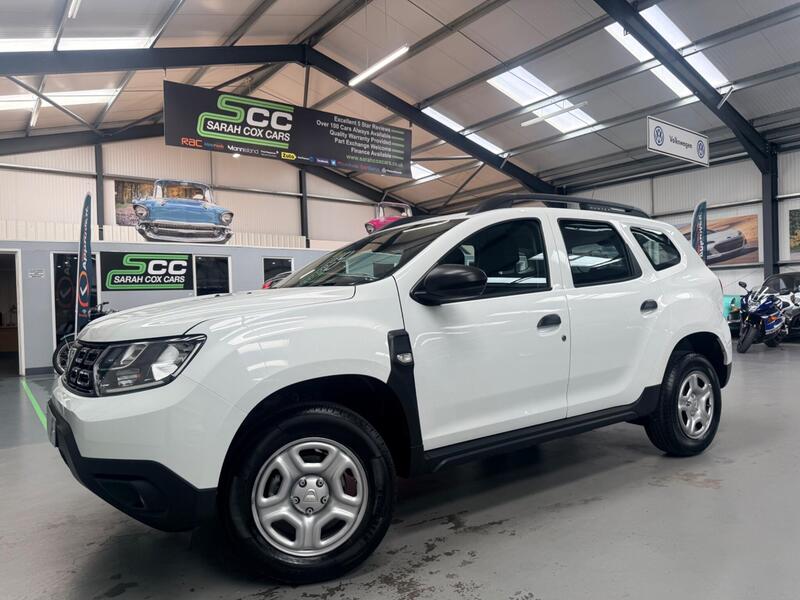 Dacia Duster view 6