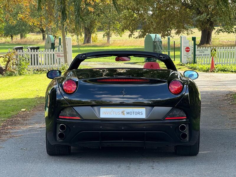 Ferrari California view 15