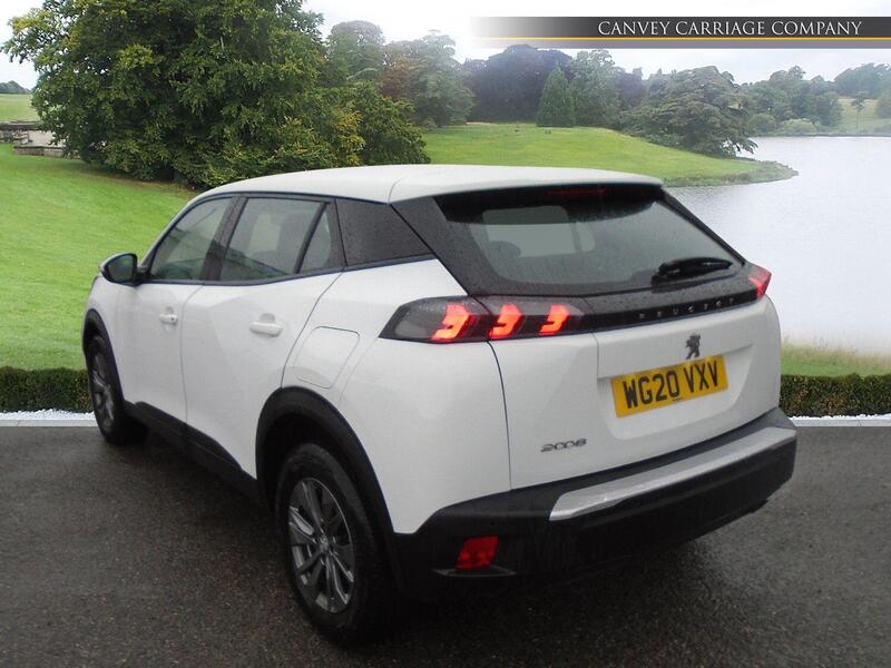 Peugeot Peugeot 2008 view 4