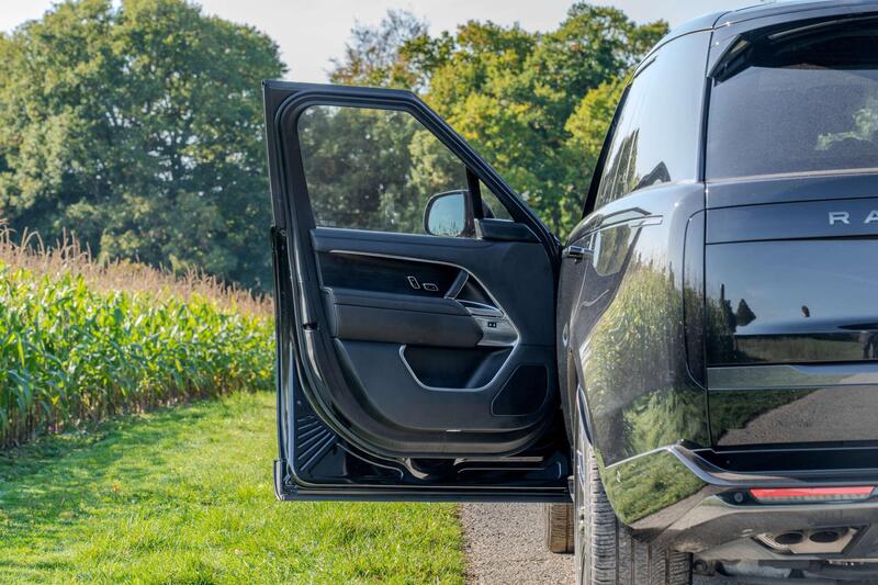 Land Rover Range Rover view 7