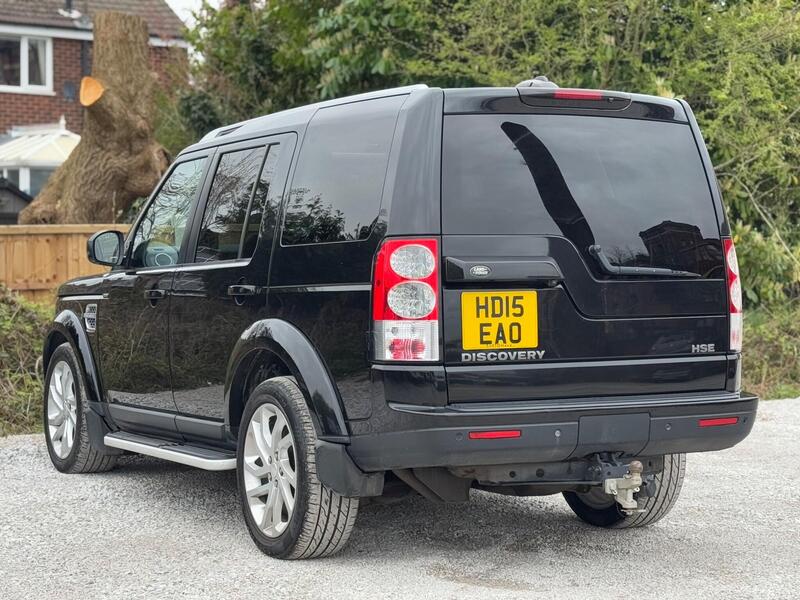Land Rover Discovery view 5