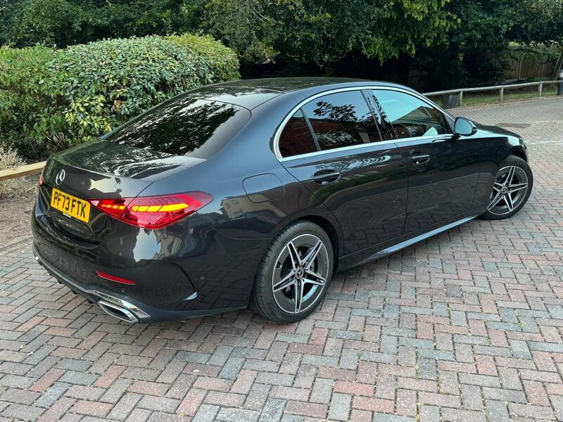 Mercedes-Benz C-Class view 4