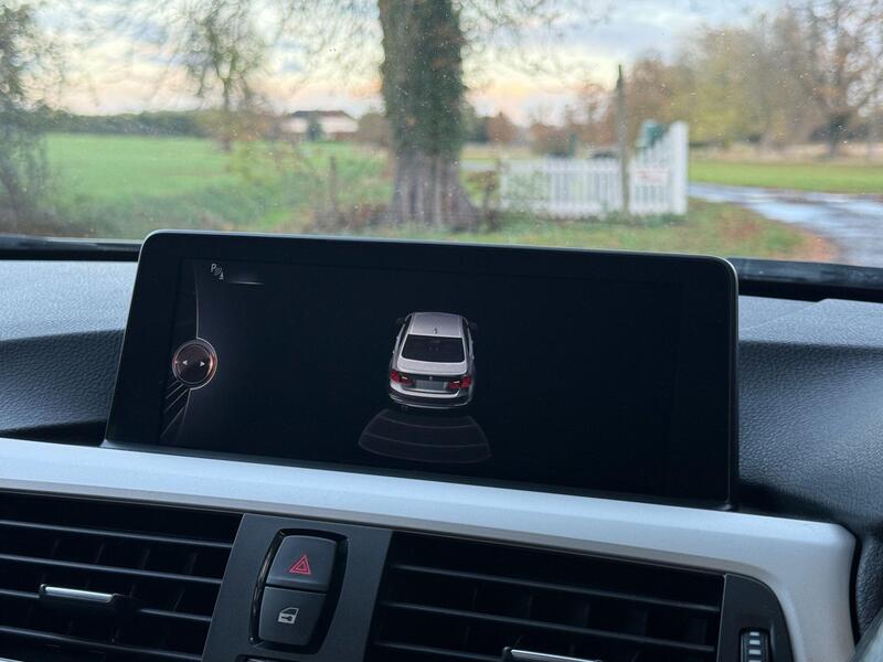 BMW 3 Series view 39