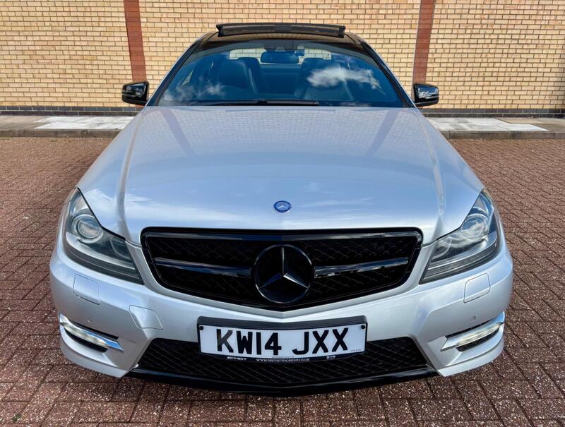 Mercedes-Benz C Class view 3