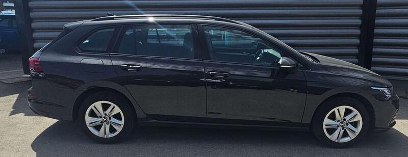 Volkswagen Golf view 5