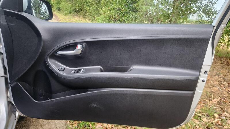 2013 Kia Picanto — photo 39