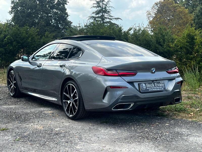 BMW 8 Series view 4