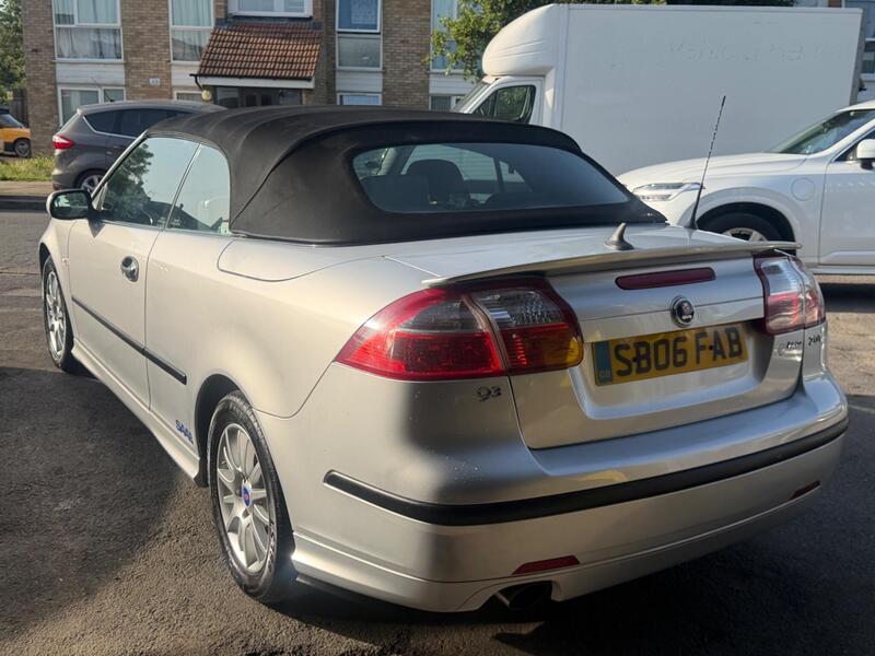 Saab 9-3 view 7