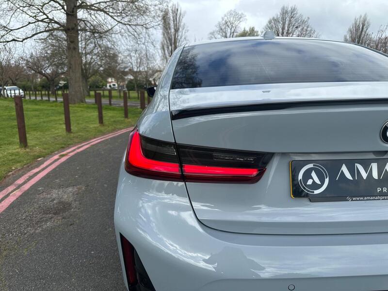 BMW 3 Series view 7