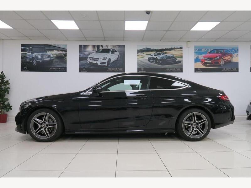 Mercedes-Benz C Class view 4