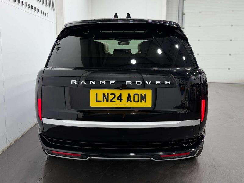Land Rover Range Rover view 7