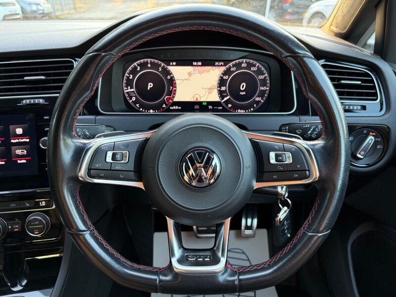 Volkswagen Golf view 7