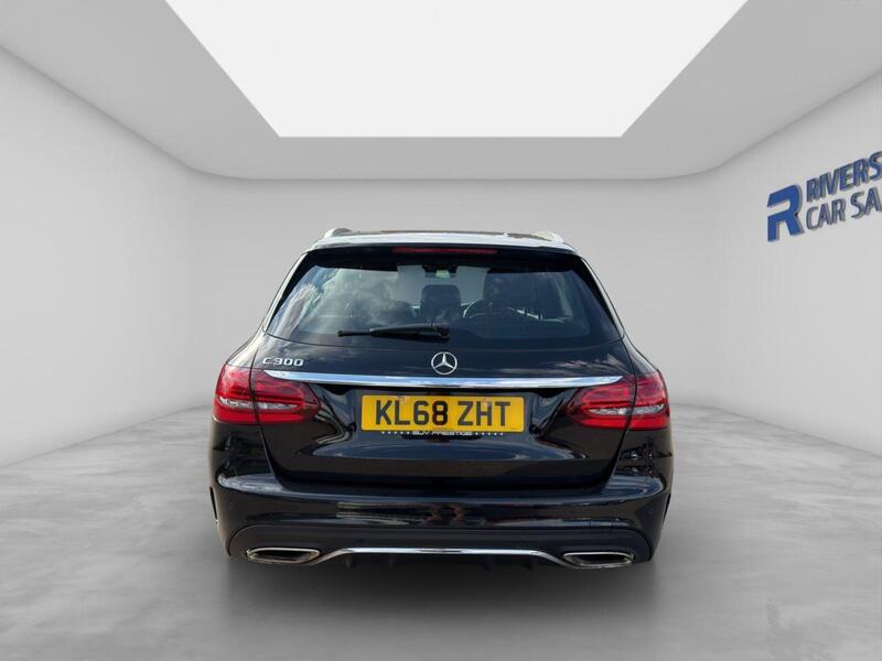 Mercedes-Benz C Class view 5