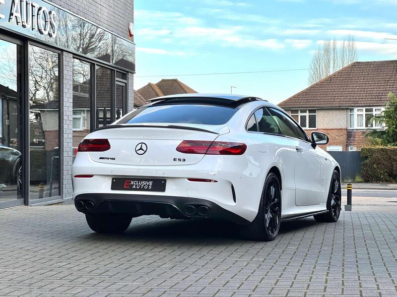 Mercedes-Benz E-Class view 16