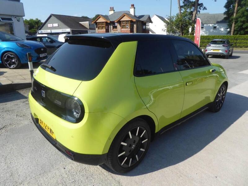 Honda Honda E view 2
