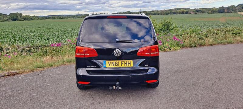 Volkswagen Touran view 7