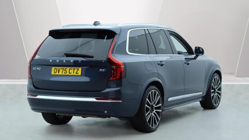 Volvo XC90 view 2