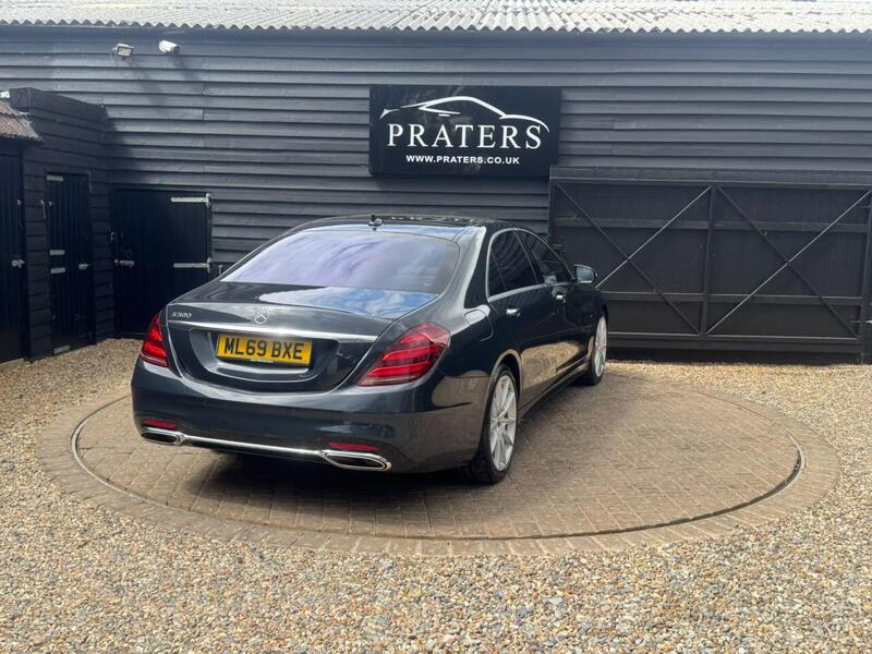 Mercedes-Benz S Class view 4