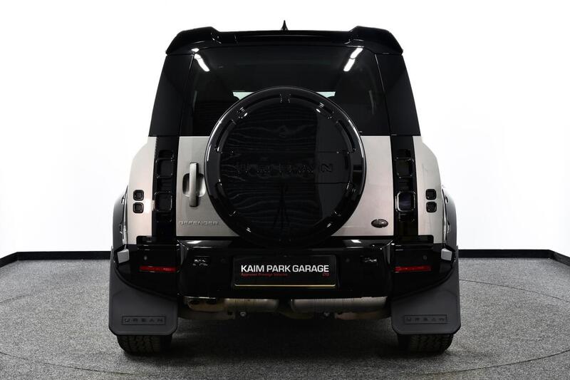 Land Rover Defender view 7