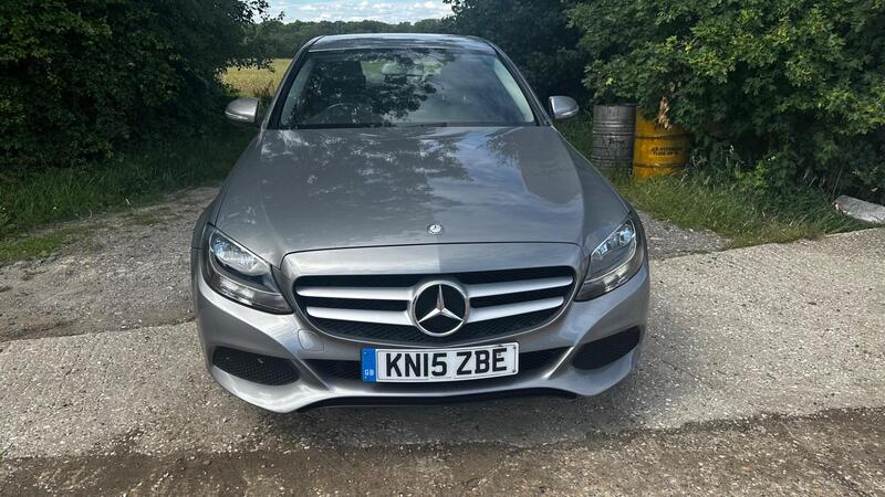 2015 Mercedes-Benz C Class — photo 2