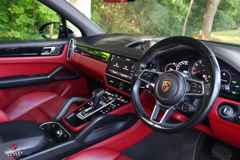Porsche Cayenne view 2