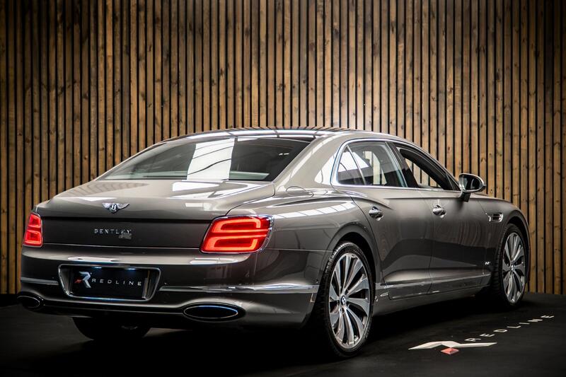 Bentley Flying Spur view 4