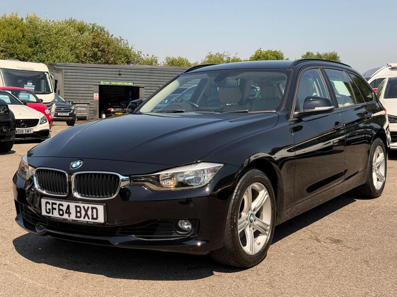 BMW 3 Series view 3