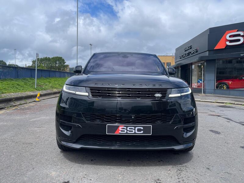 Land Rover Range Rover Sport view 2